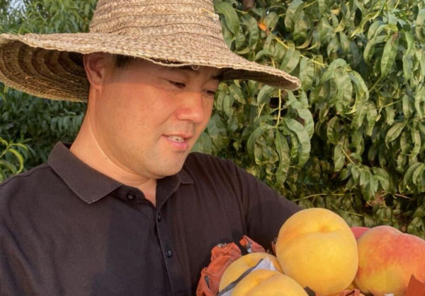 惠农网学员郑前亮:电商培训赋能,小手机架起农产品“增收桥” 惠农网学员郑前亮:电商培训赋能,小手机架起农产品“增收桥”